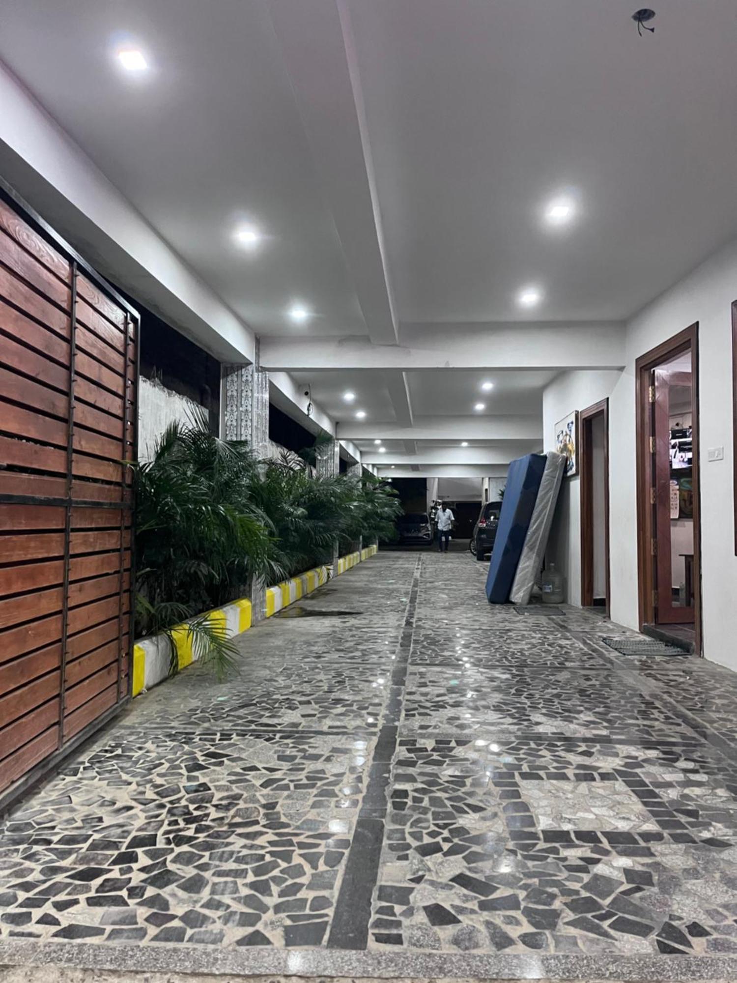Anand Beach Guesthouse By Moonrocks Mahabalipuram Exterior foto